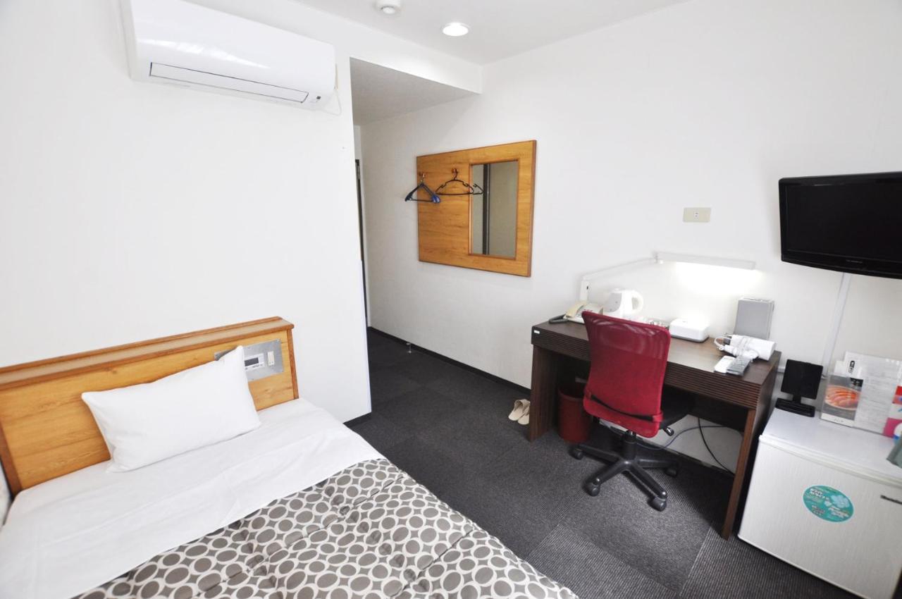 Futsukaichi Green Hotel Chikushino Esterno foto